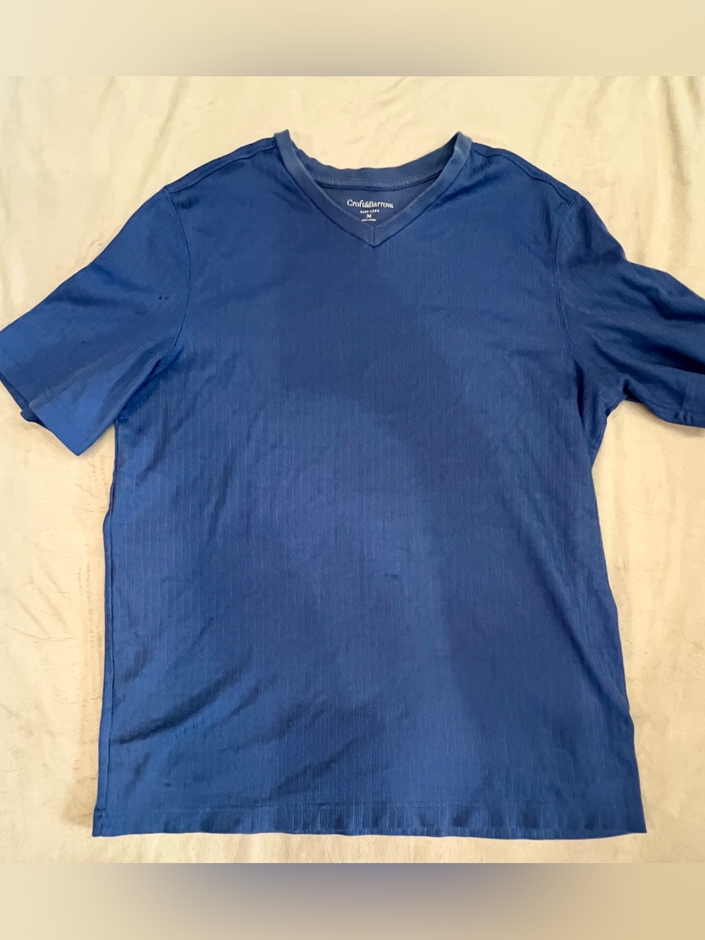 Croft & Barrow Men's Vertical Ribbed Dusty Powder Blue V-Neck Short Sleeve Tee